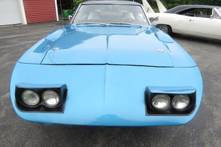 Illustration for article titled These Two Barn-Find Plymouth Superbirds Are Going to Sell for All the Money